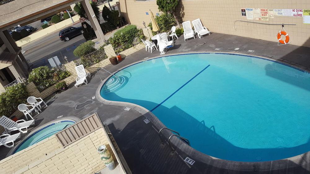Monterey Park Inn Bagian luar foto