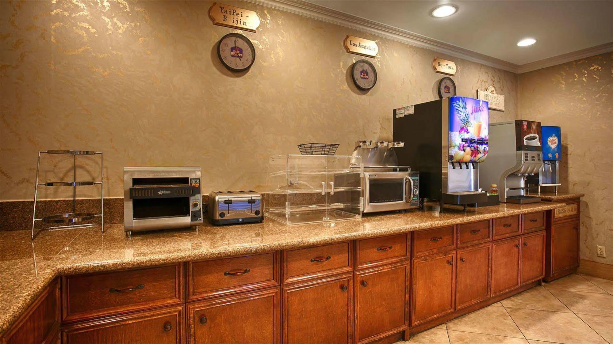 Monterey Park Inn Bagian luar foto