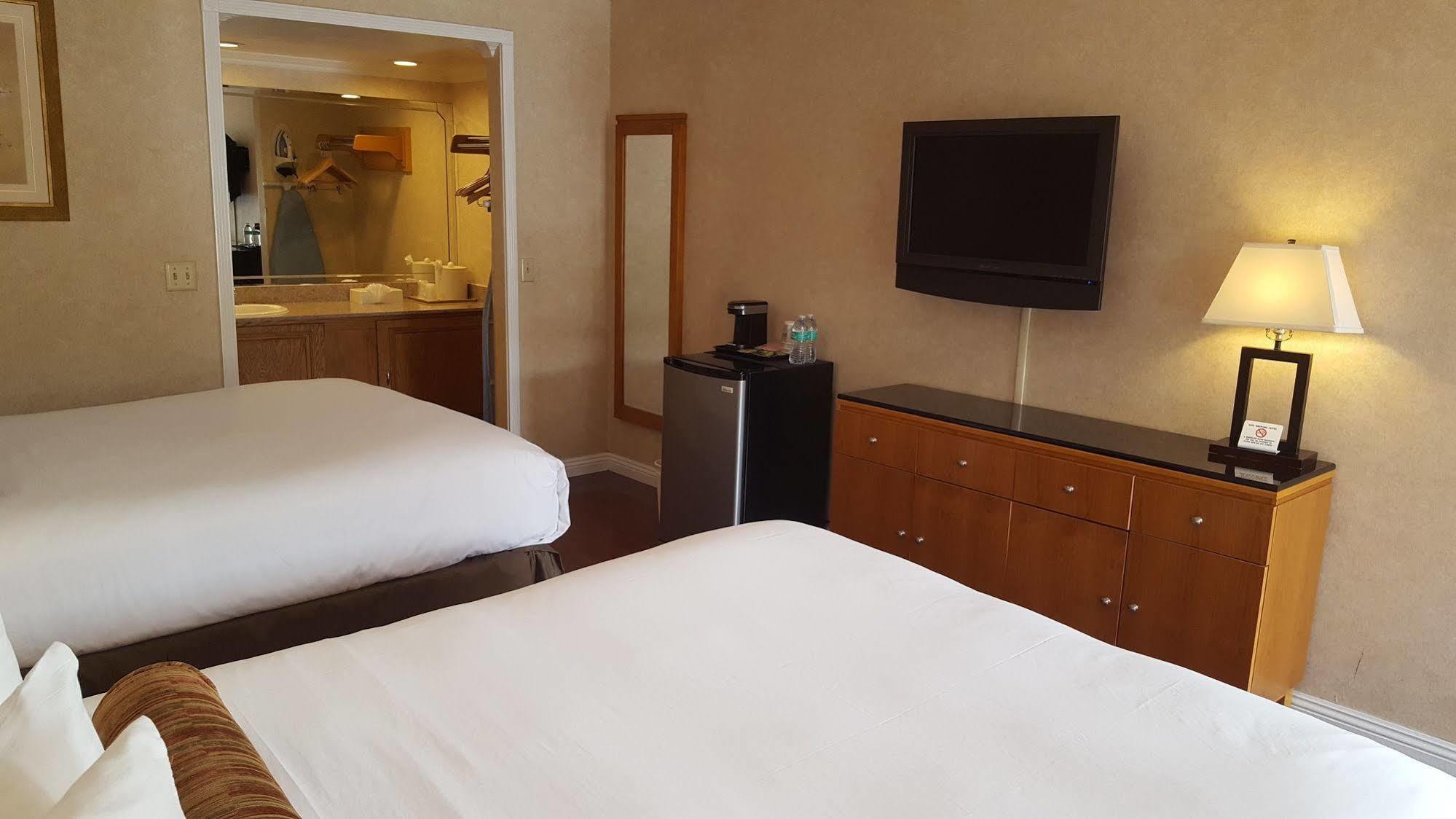 Monterey Park Inn Bagian luar foto