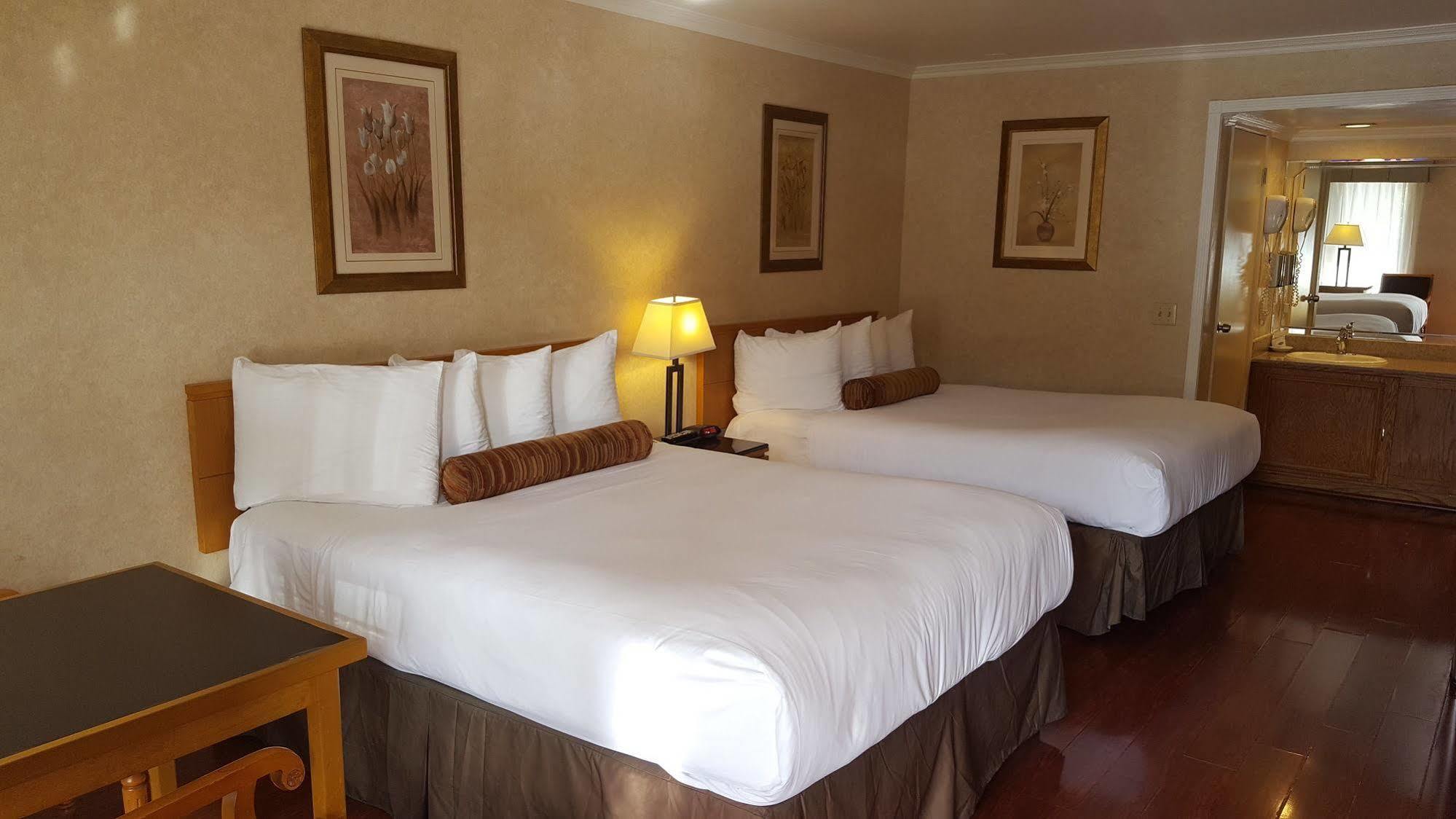 Monterey Park Inn Bagian luar foto
